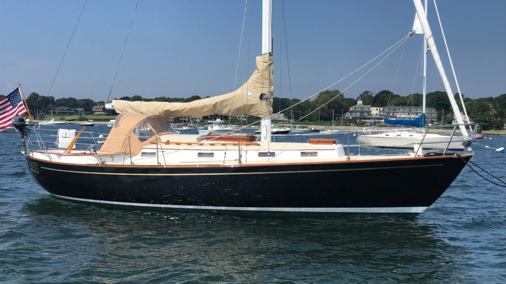 34' Vineyard Vixen 34